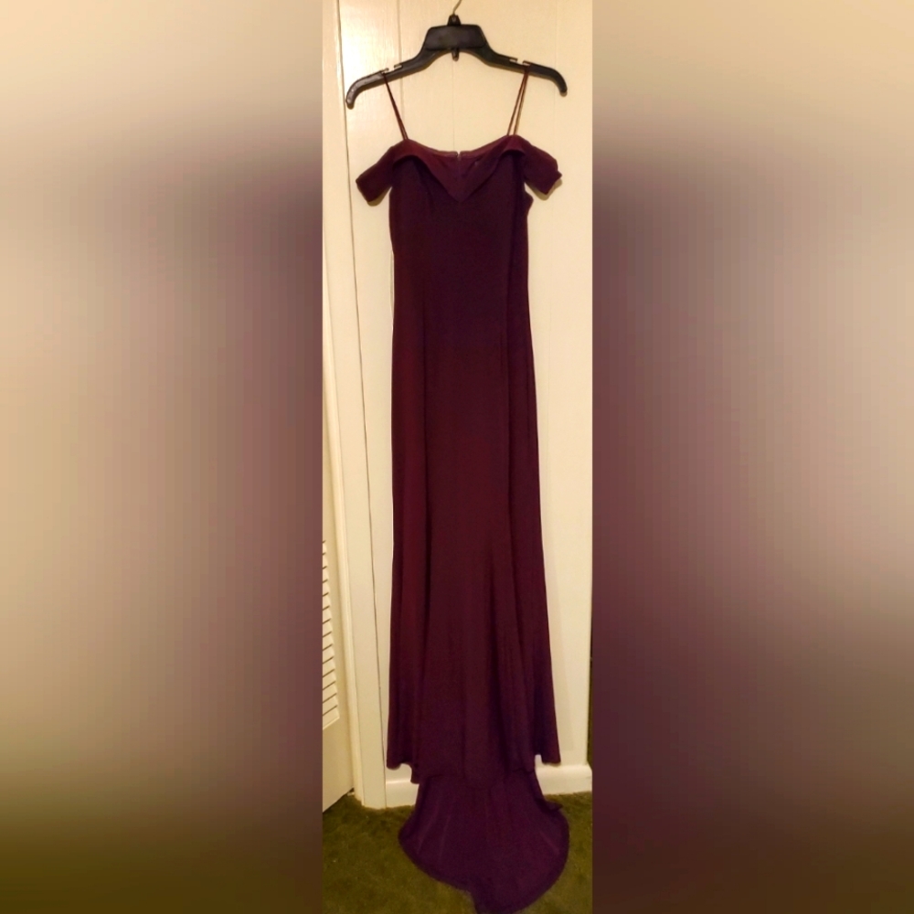 Adrianna Papell Gown